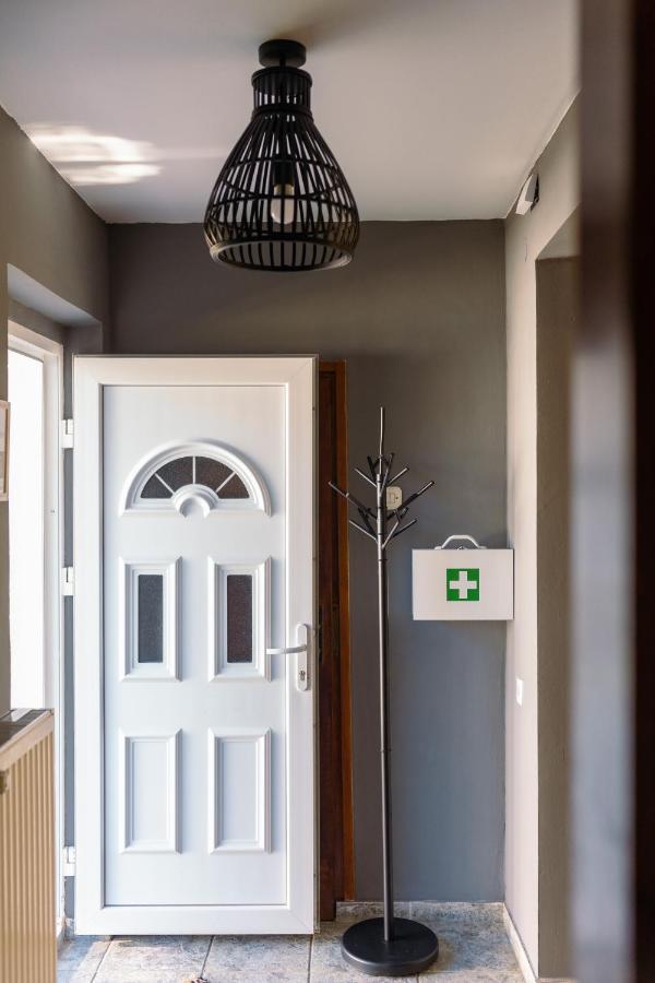 Studio Apartman Planb, Self Check In Осиек Екстериор снимка