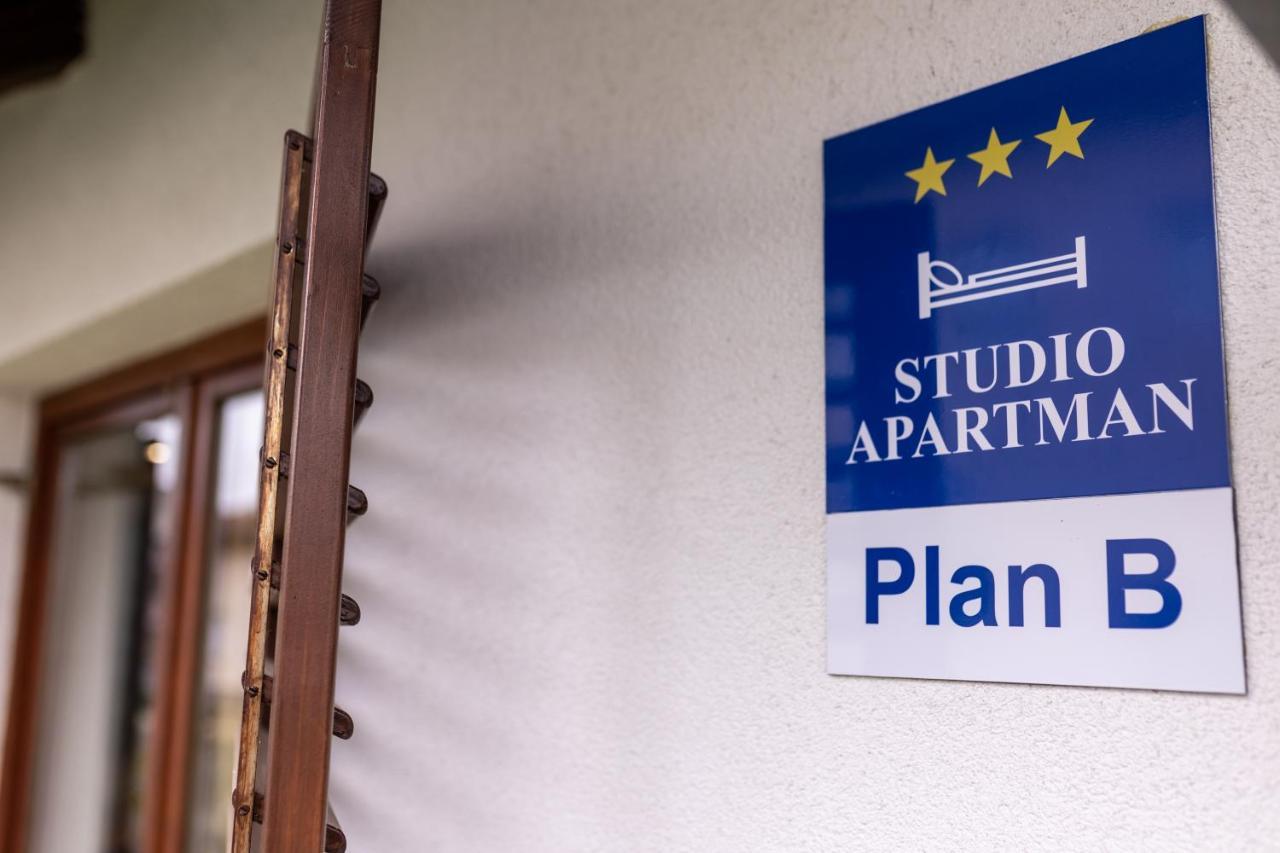 Studio Apartman Planb, Self Check In Осиек Екстериор снимка