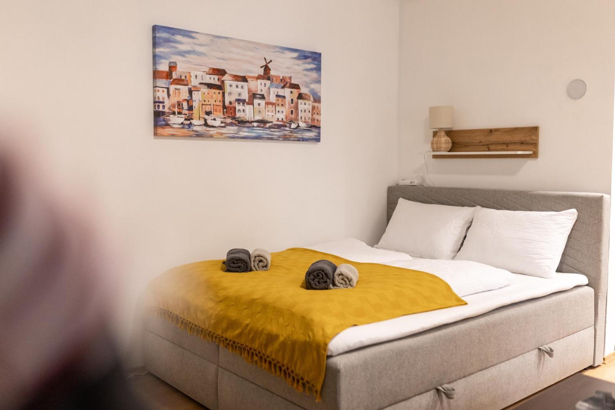 Studio Apartman Planb, Self Check In Осиек Екстериор снимка