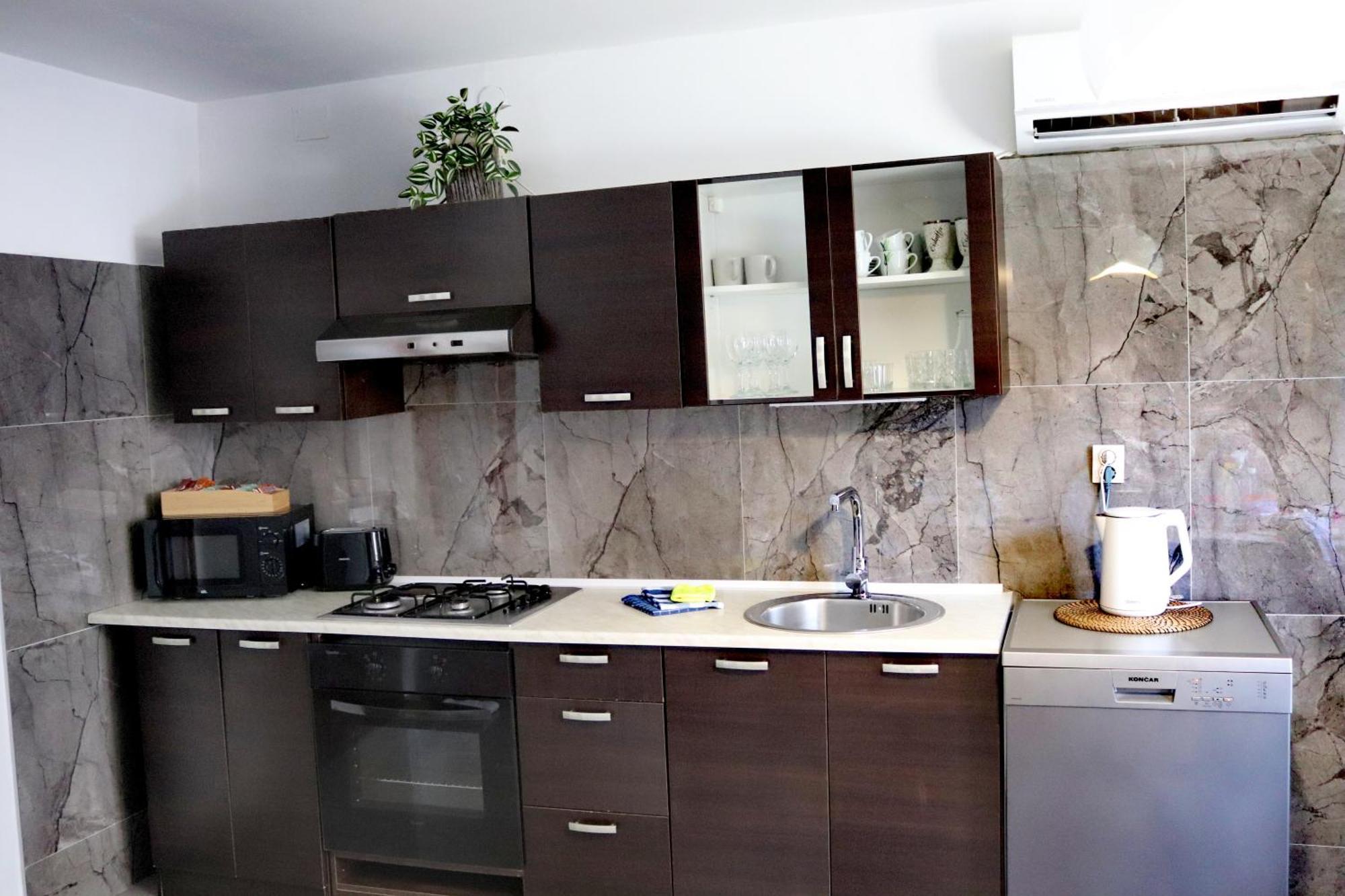 Studio Apartman Planb, Self Check In Осиек Екстериор снимка
